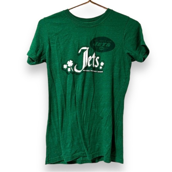 New York Jets Kelly Green T-Shirt Spellout Shamrocks Women’s Size Medium NFL Tee - Picture 1 of 7